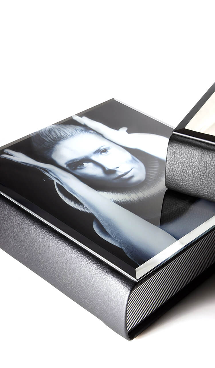 Acrylic Cover Photo Albums - Premium Layflat Acrylic Photo Albums